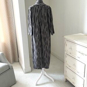 M x M Gray Dress Midi Length Long Sleeve Size S/M